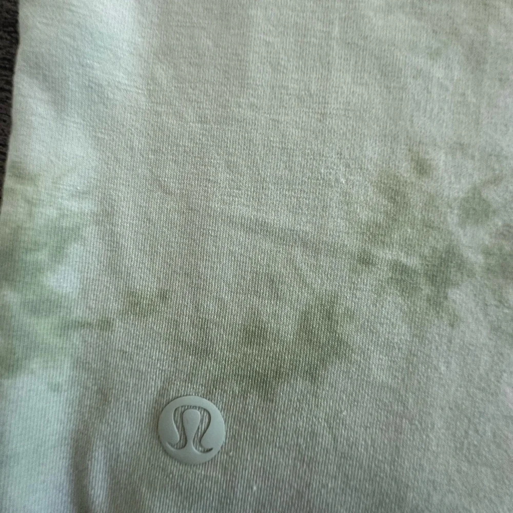 Lululemon Olive Tie-Dye T-Shirt‎